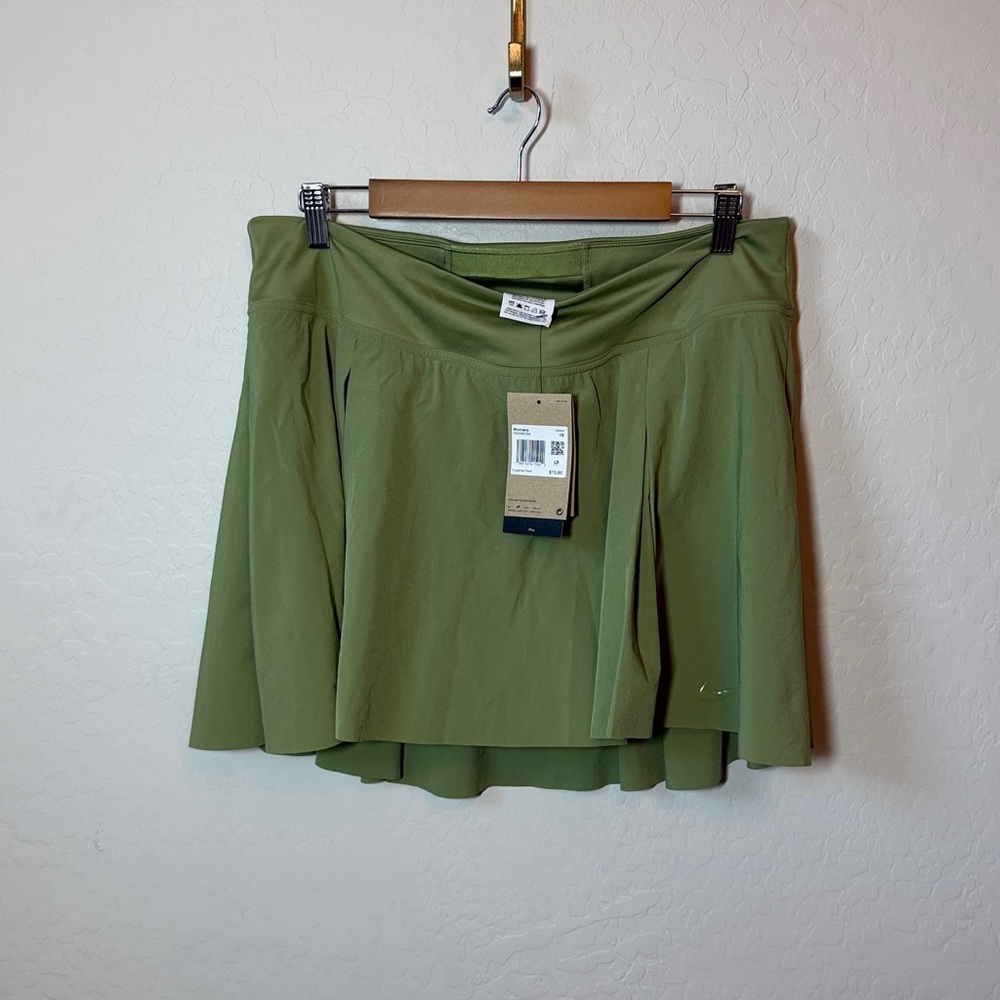 Nike Dri-Fit Women’s Golf Skirt Athletic Skort NWT 1X Pocket Alligator Green - Picture 3 of 6